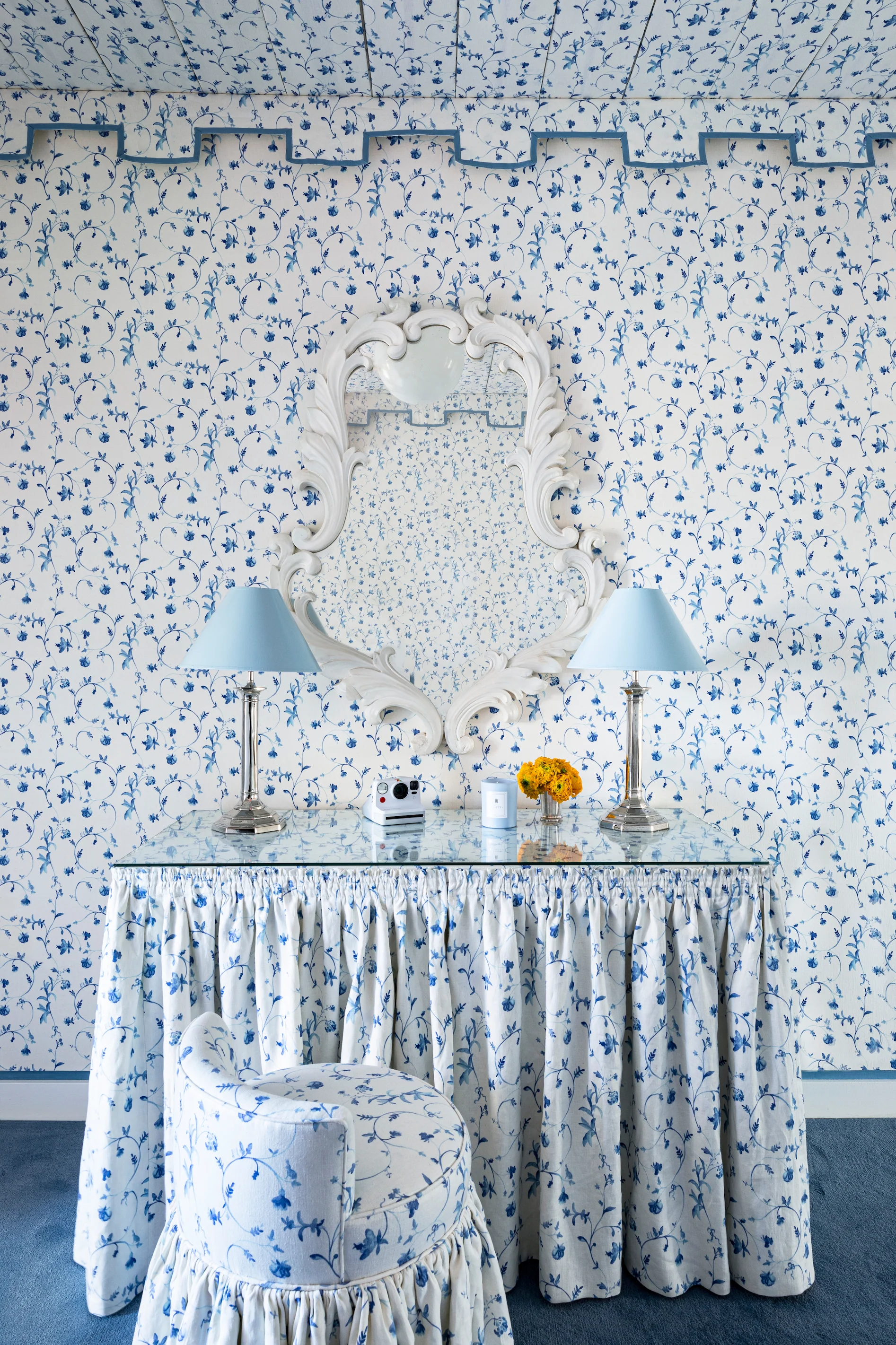 Paperweave Wallpaper - Butter Pond Floral - Image 5