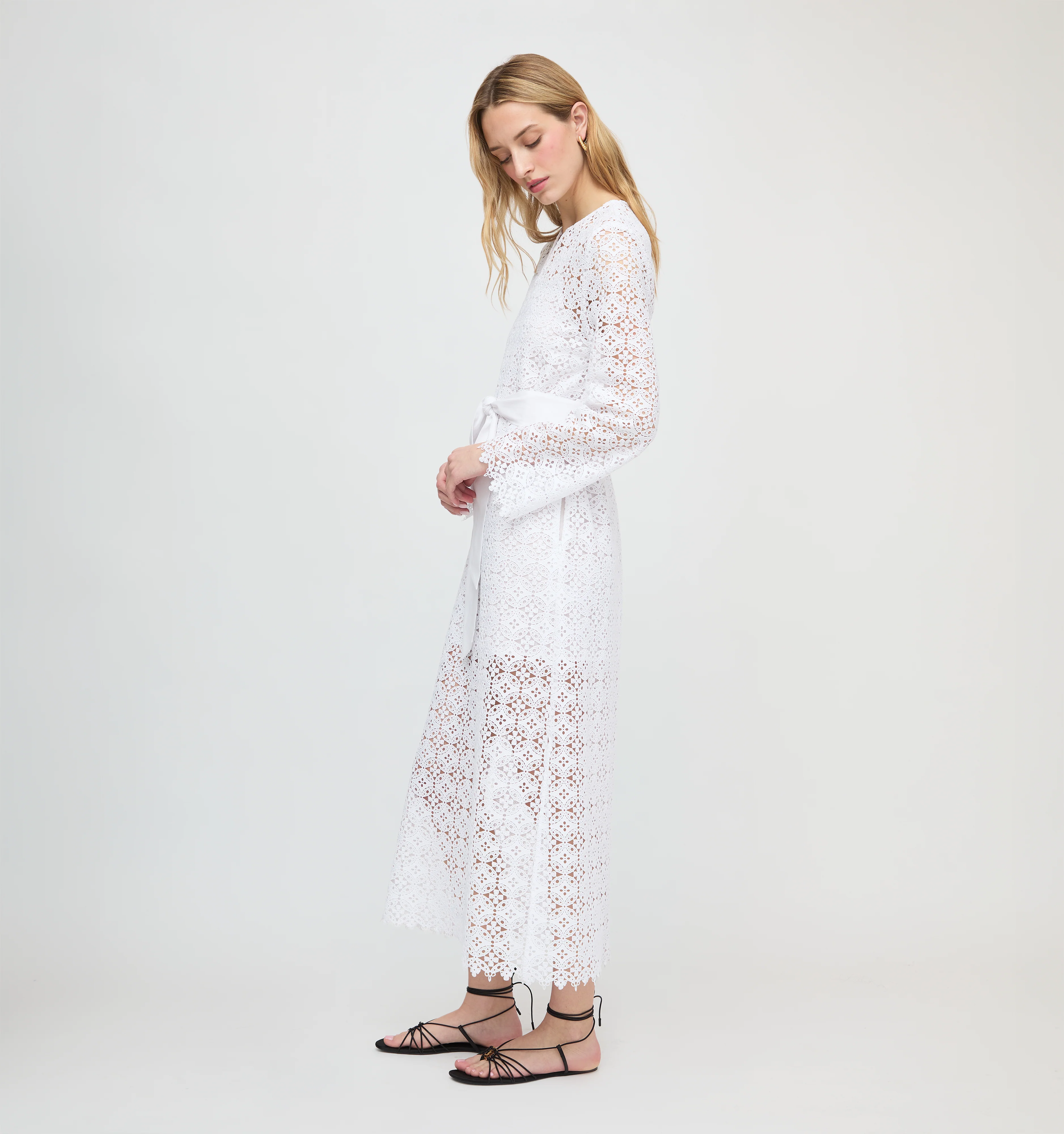 The Darinka Dress - White Medallion Lace - Image 4